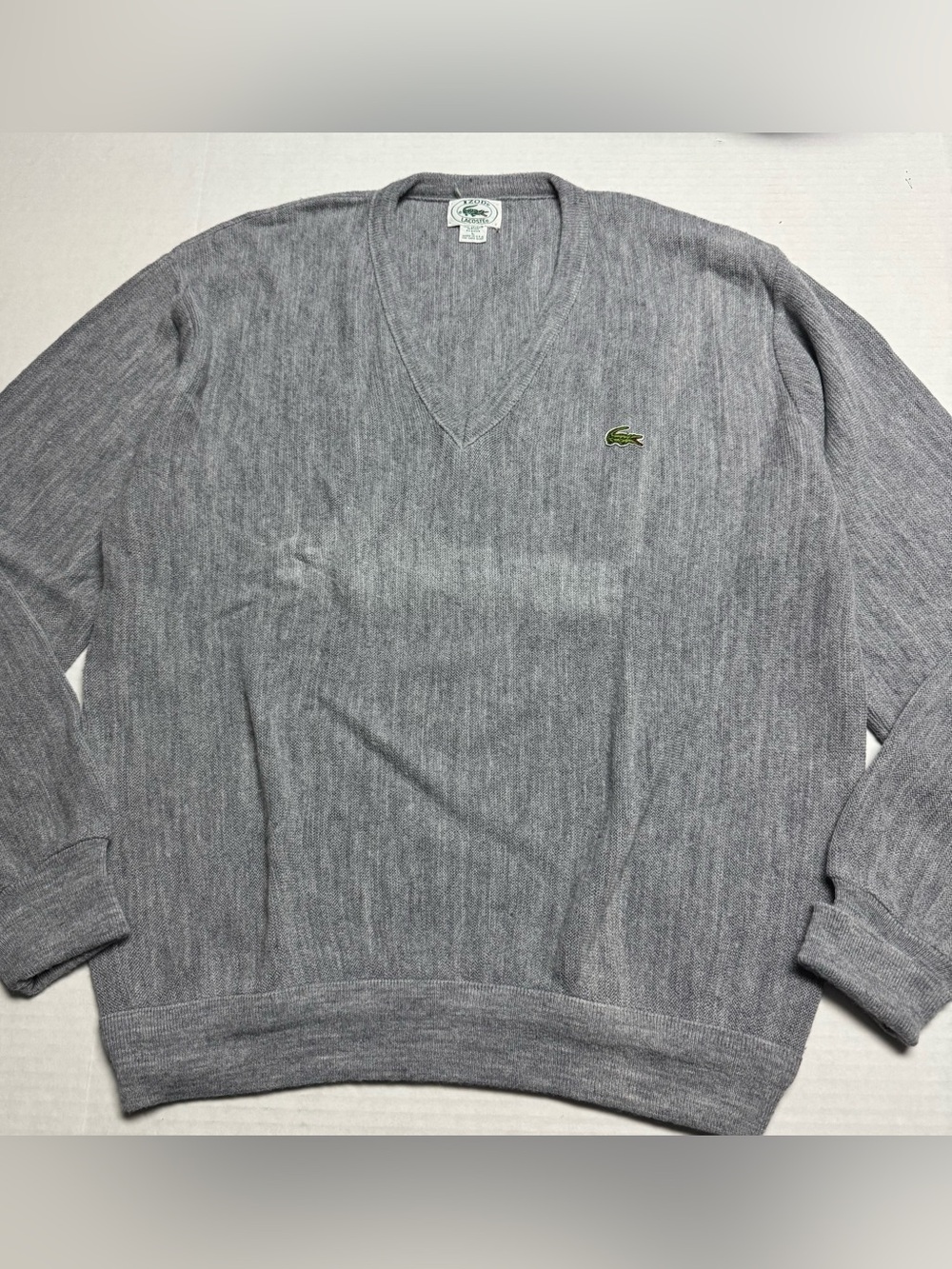 Vintage Izod Lacoste Acrylic V-Neck Sweater In Gray Made In USA Men's Size: L